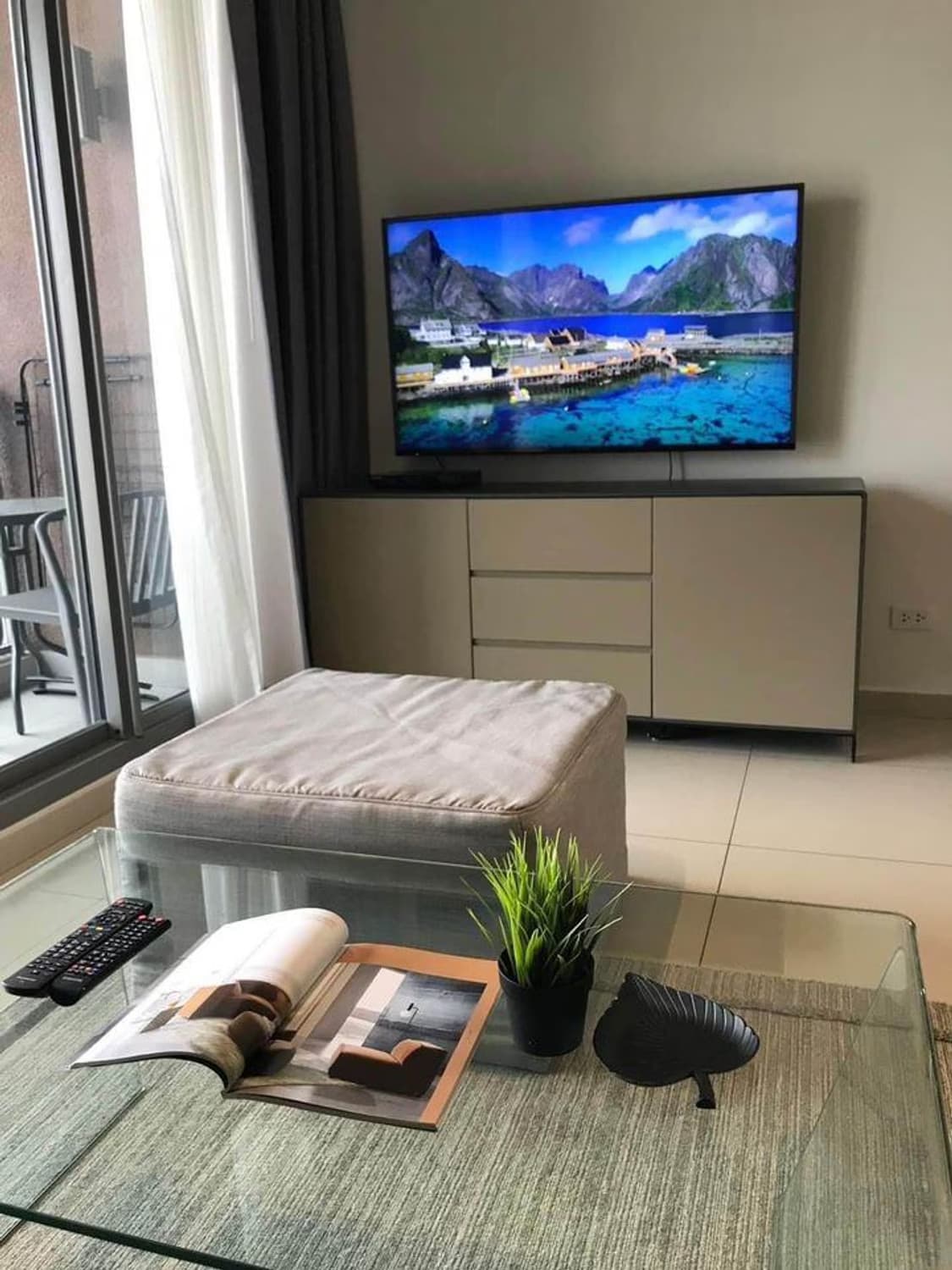 1 Bed Condo for Rent in undefined - Image 4