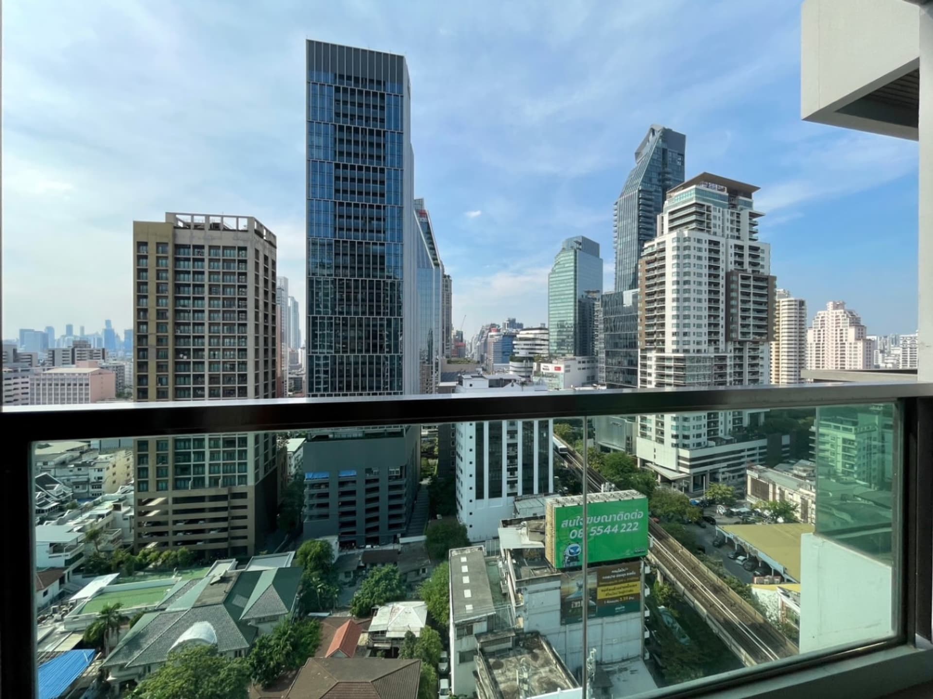 1 ห้องนอน คอนโด สำหรับ ขาย ใน Khlong Toei - Image 9