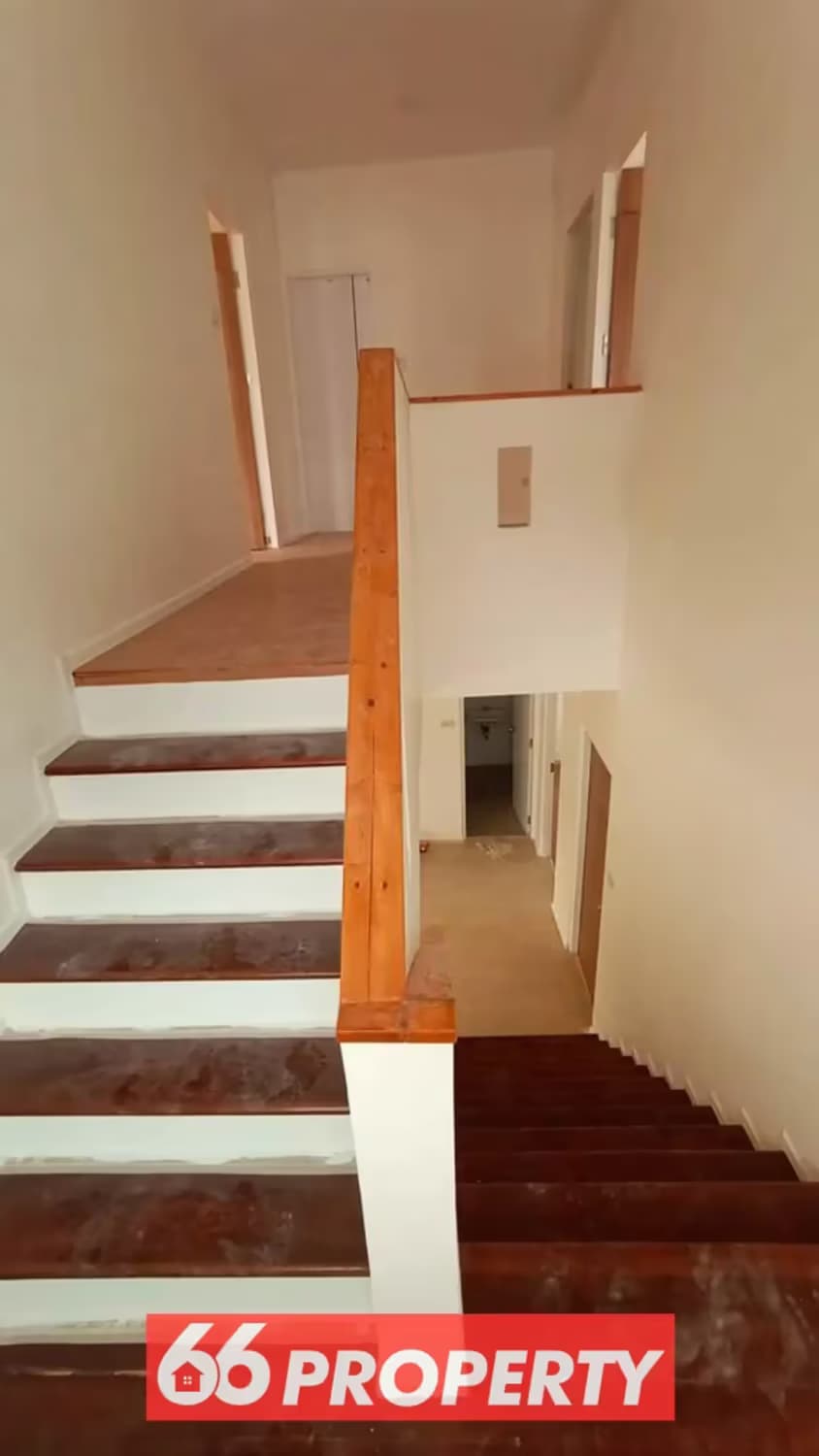3 Bedroom House - Image 7