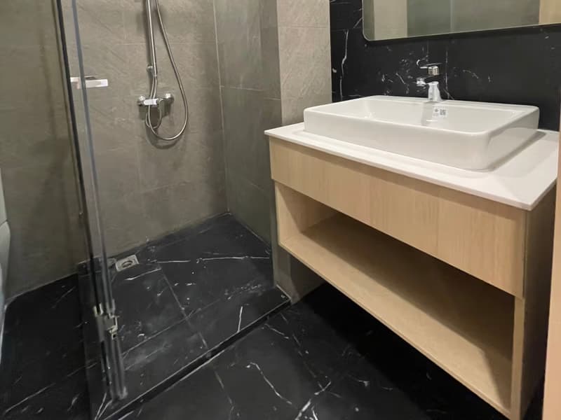 2 Bed Condo for Sale in Phra Khanong
