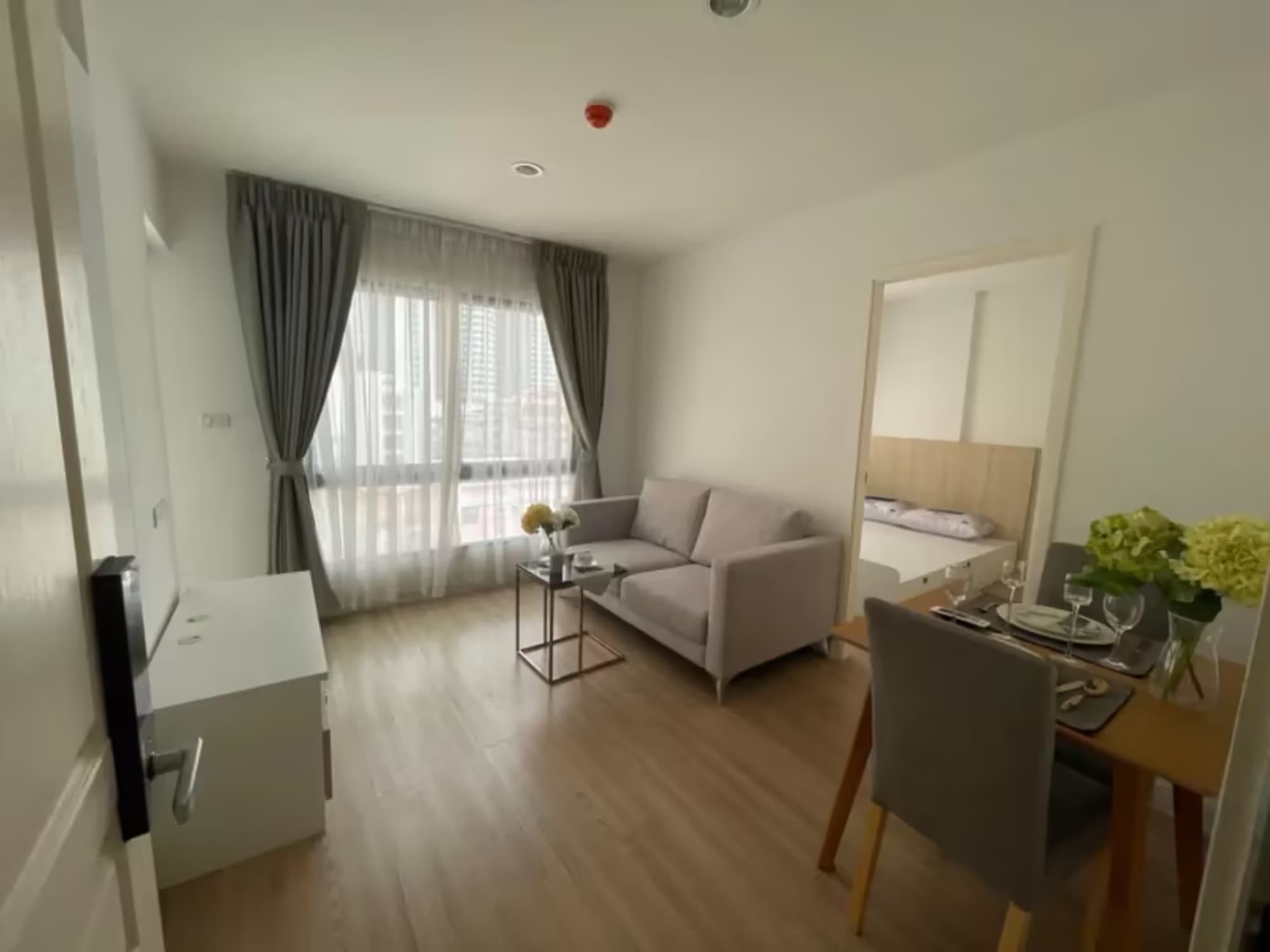 1 Bedroom Condo - Image 4