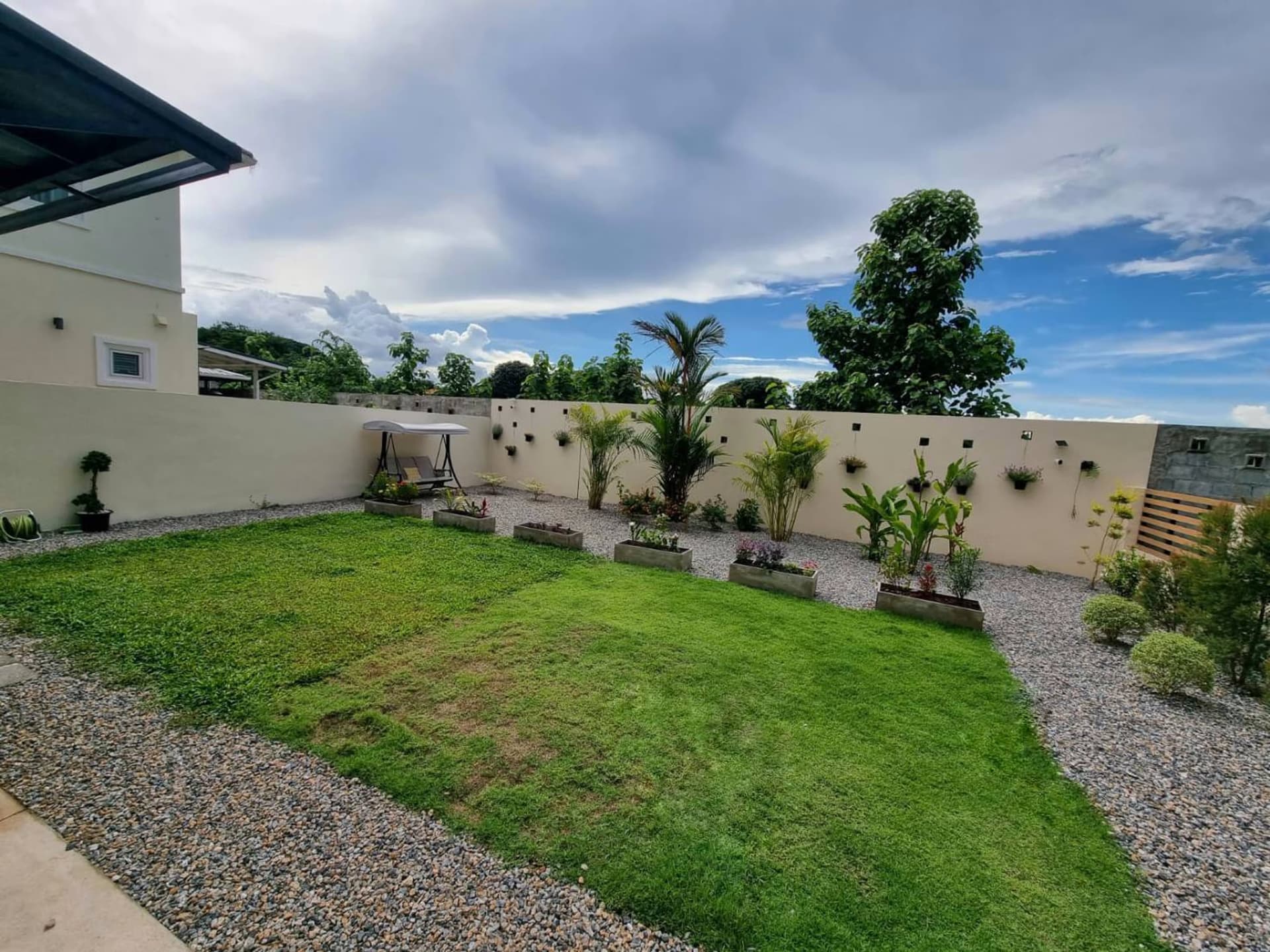4 Bed House for Sale in Mueang Chiang Mai District - Image 4