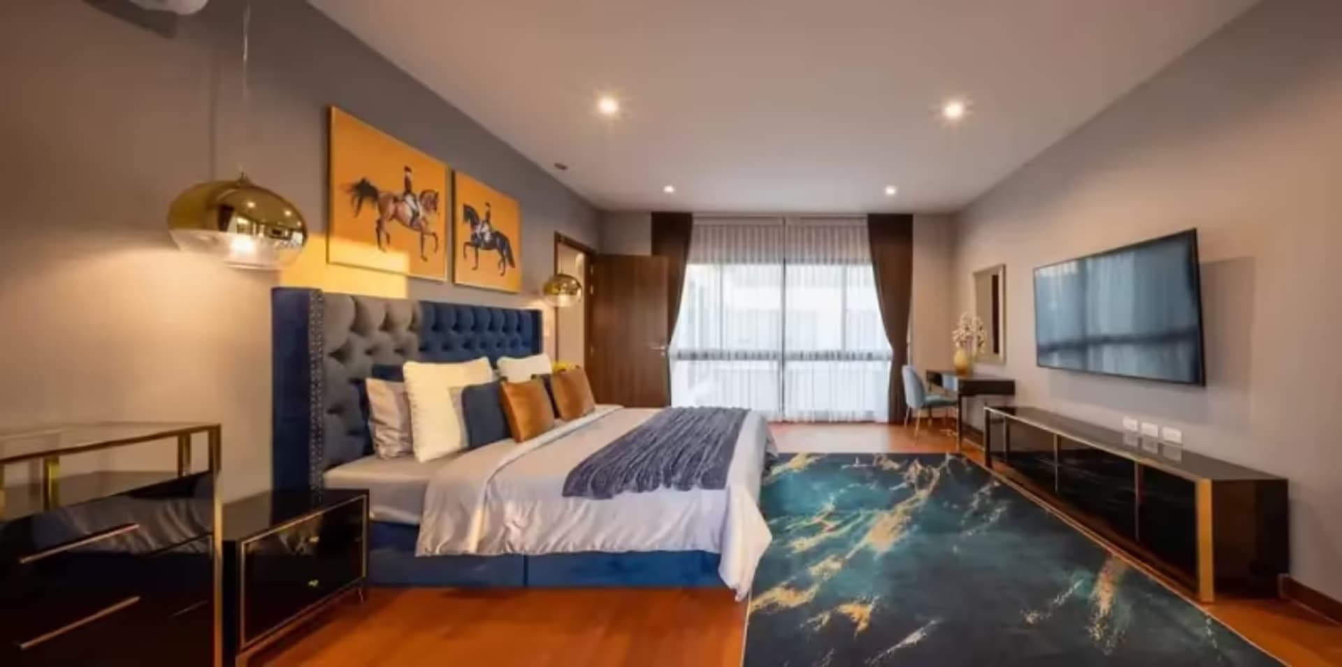 5 Bedroom House - Image 8