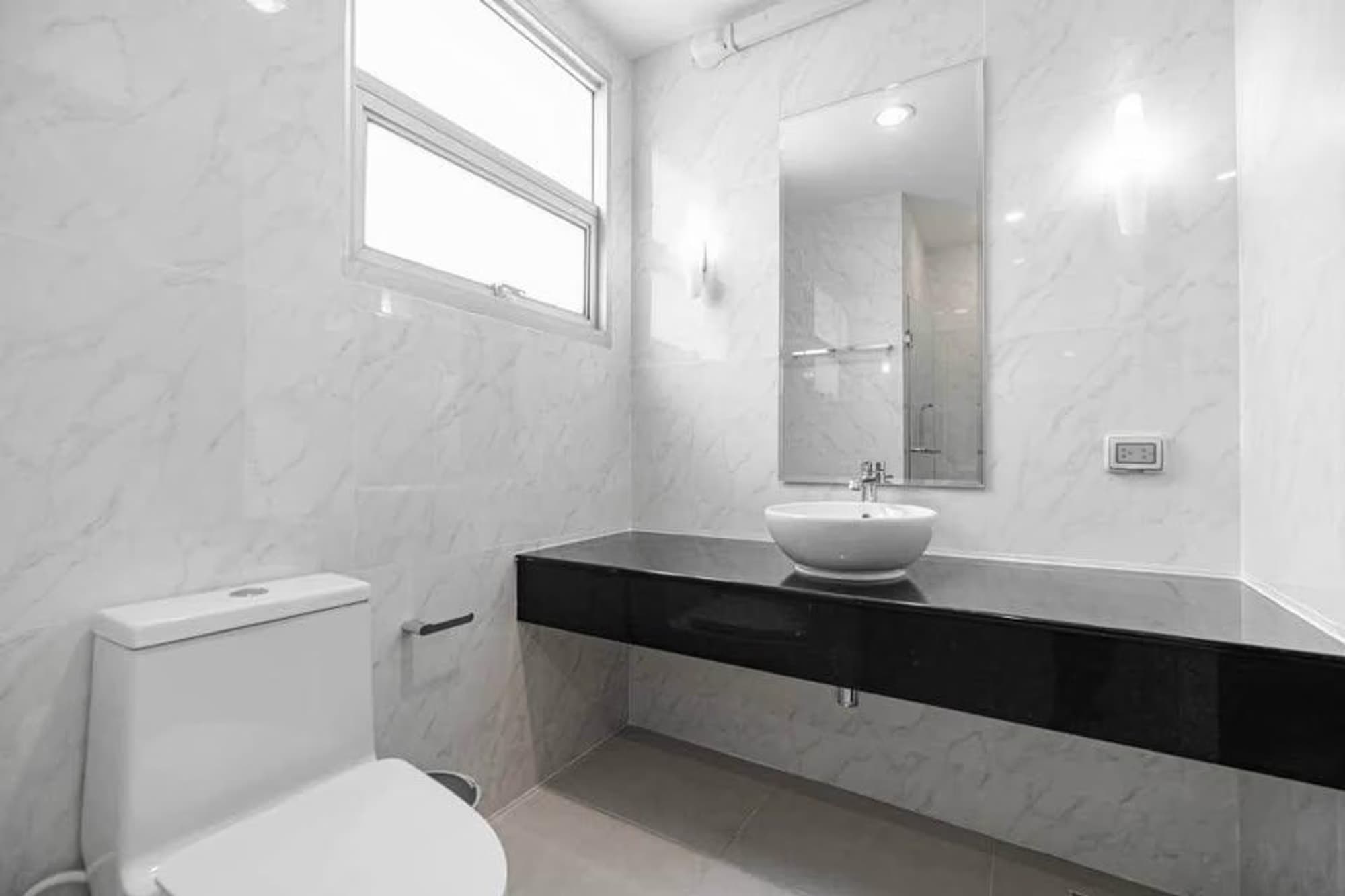 Condo for Rent at Baan Klang Krung Siam - Pathumwan - Image 10