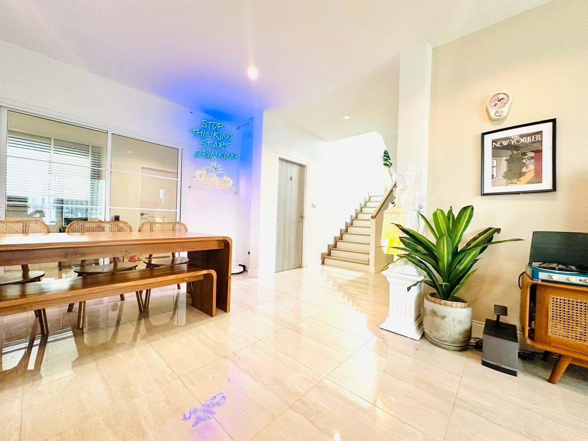 4 Bed House for Rent in Mueang Chiang Mai - Image 3