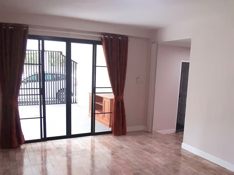 5 Bed House for Sale in Mueang Chiang Mai District