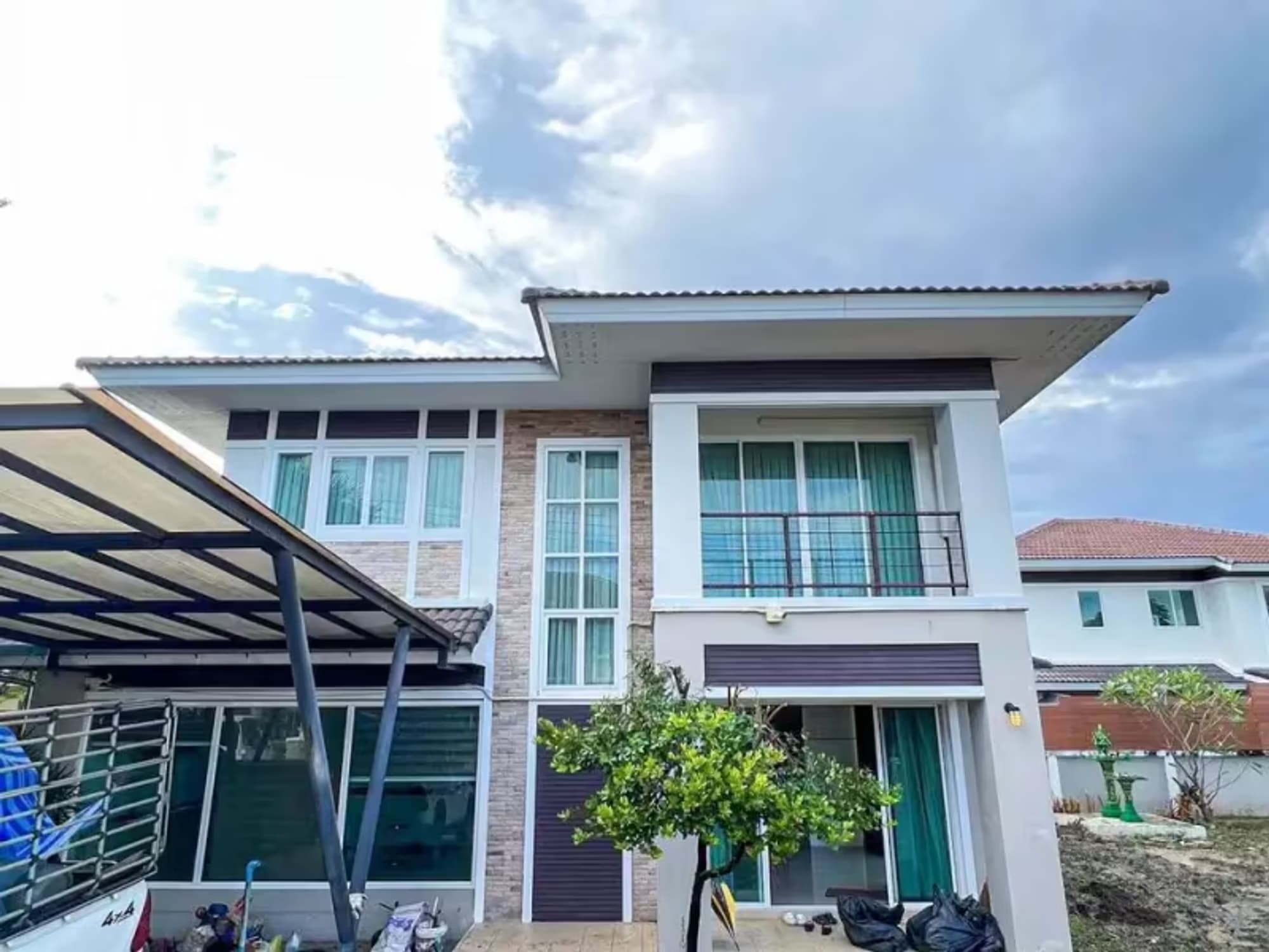 3 Bedroom House - Image 7