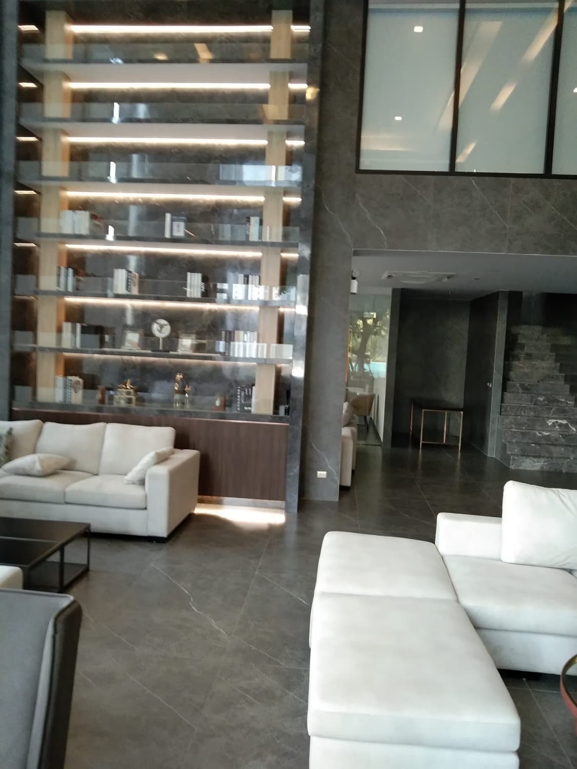 1 Bed House for Rent  Near Phra Ram 9 MRT - Image 15