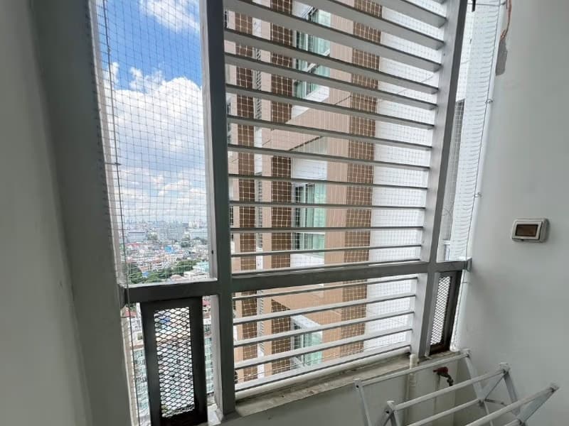 1 Bed Condo for Rent in Khlong San