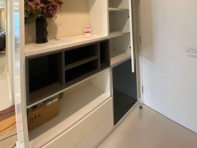 1 Bedroom Condo