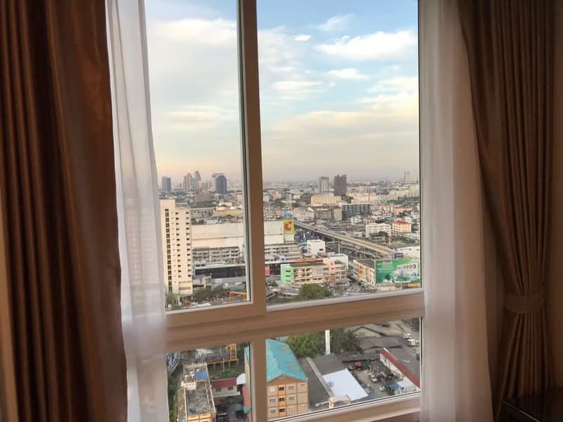 1 Bed Condo for Sale  Near Samrong BTS