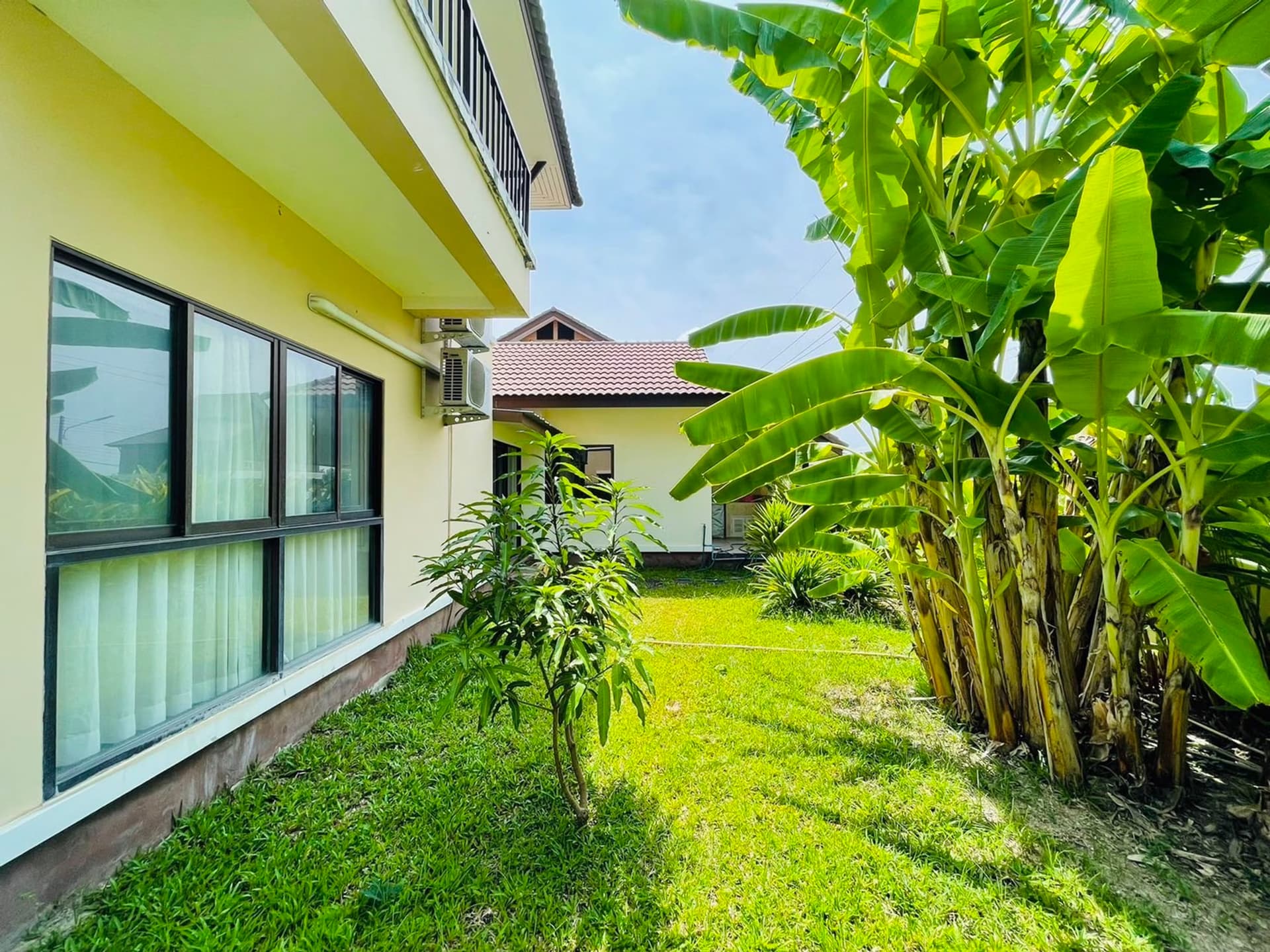 4 Bedroom House for Rent/Sale near Kad Farang - Image 26