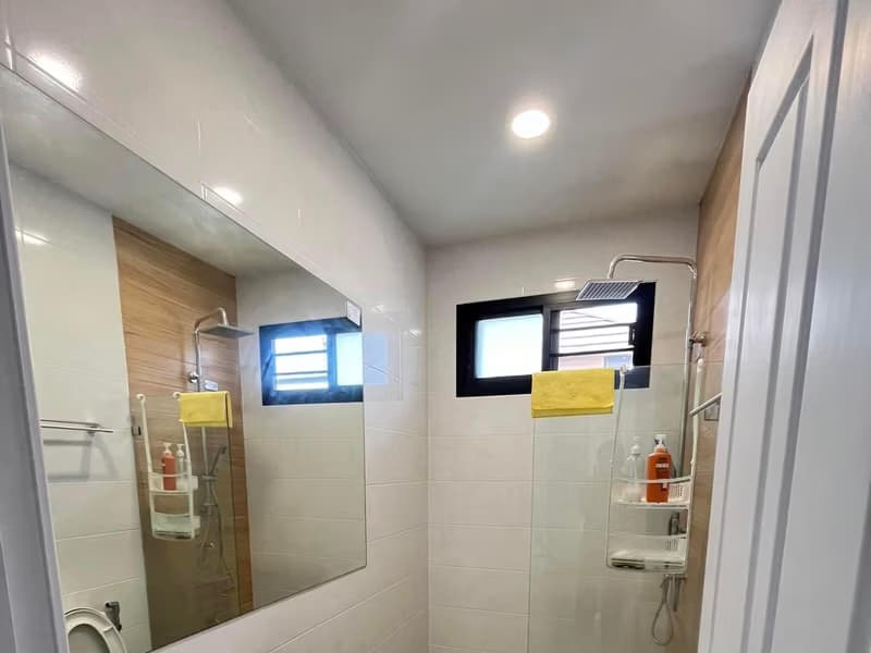 3 Bed House for Rent and Sale in Saraphi