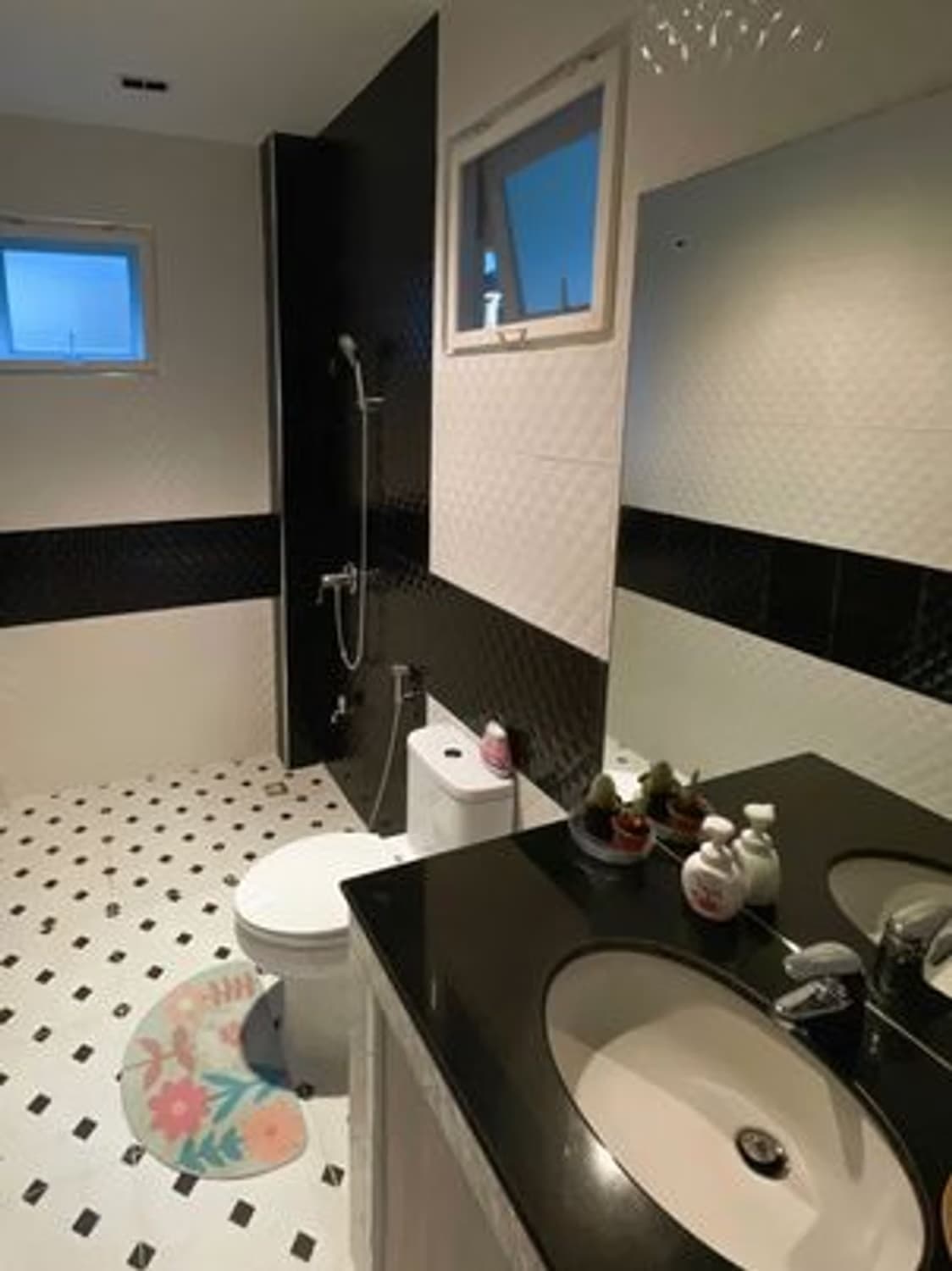 Pool Villa for Sale/Rent near Mahidol Road - Image 9