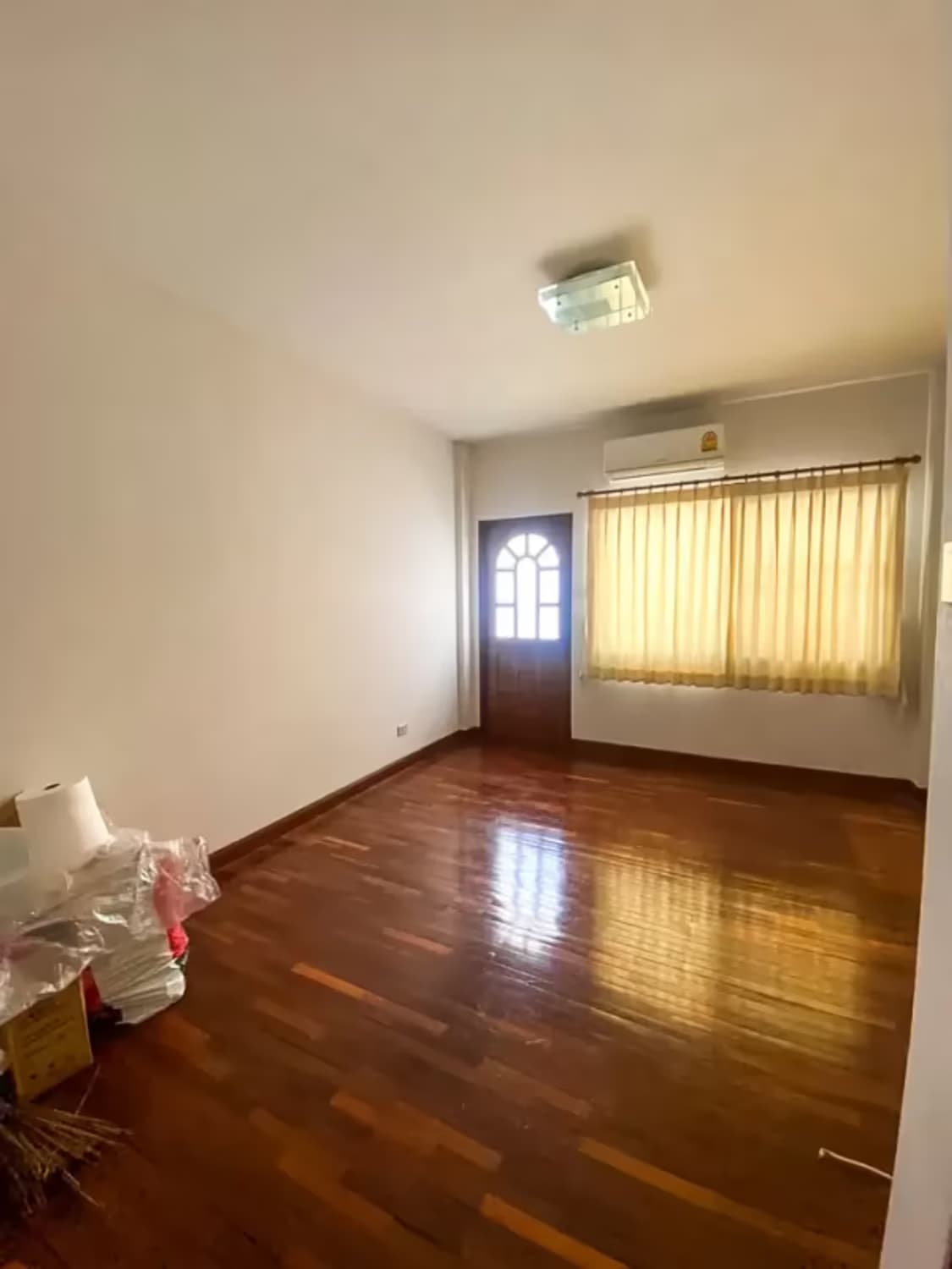 4 Bedroom House - Image 14