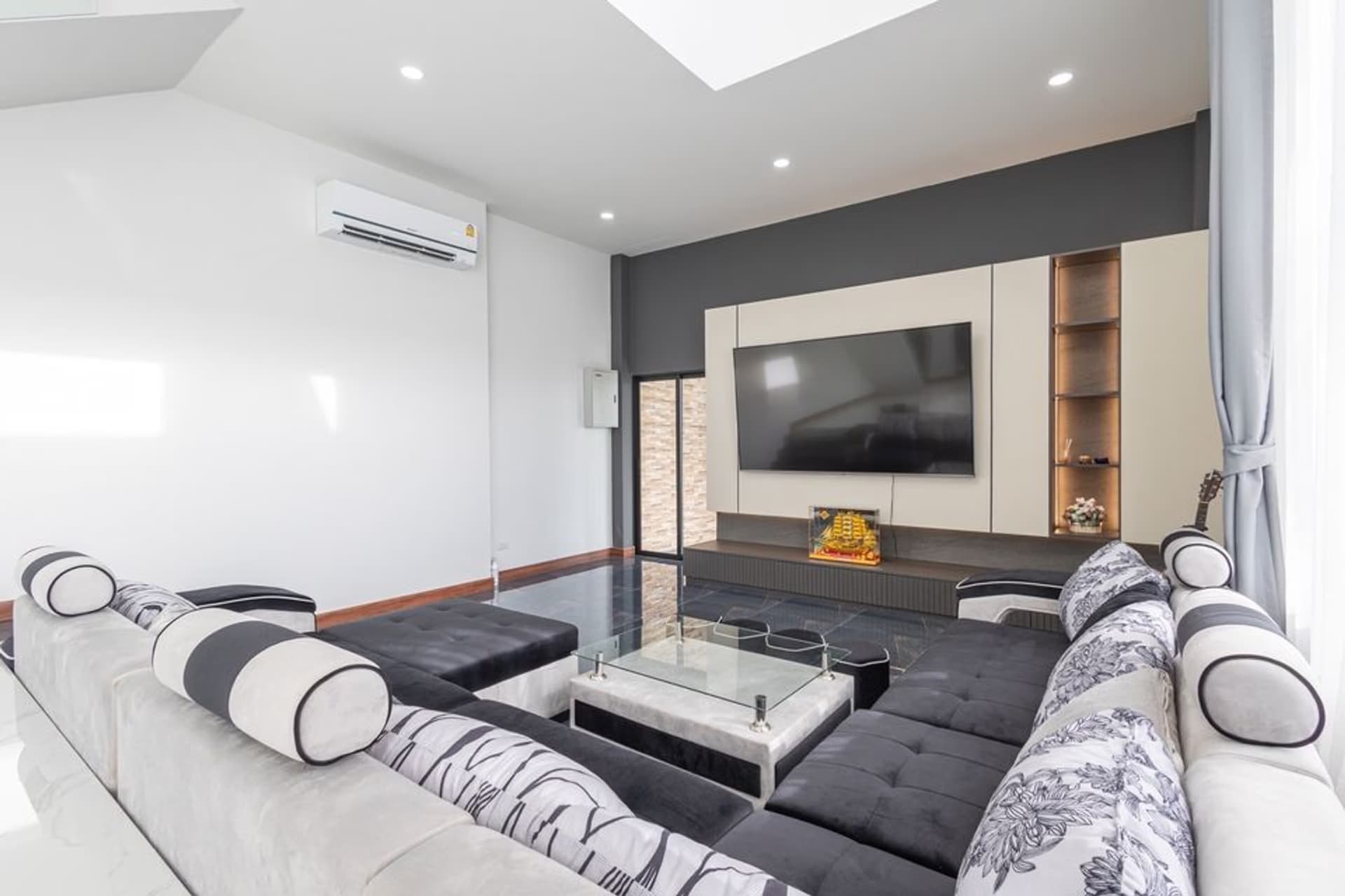 Pool Villa for Sale in Huai Sai, San Kamphaeng - Image 18