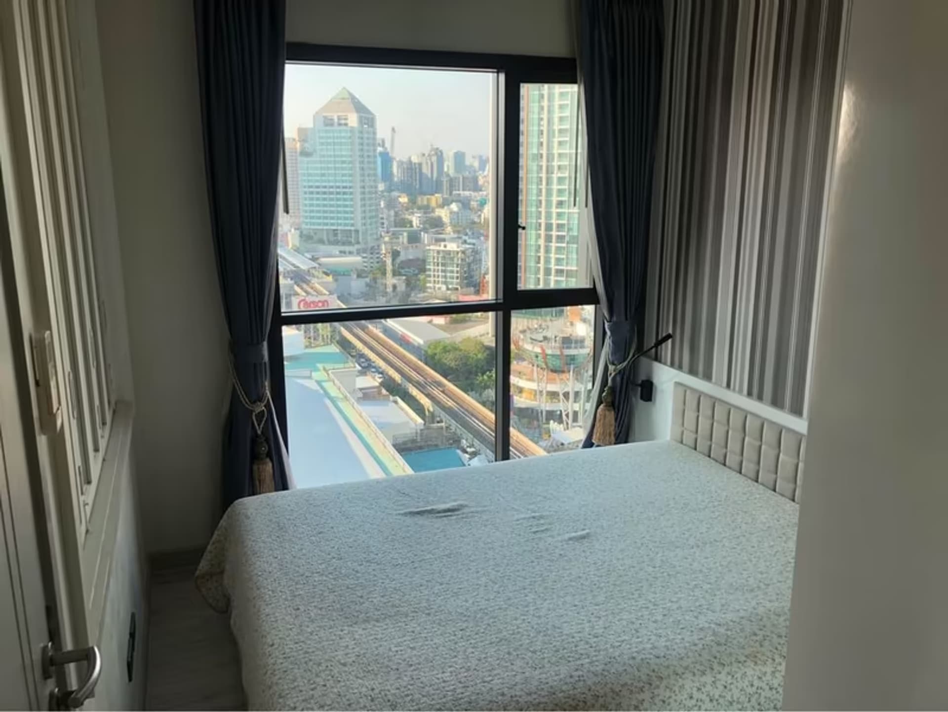 Condo for Sale at WYNE by Sansiri - Image 3