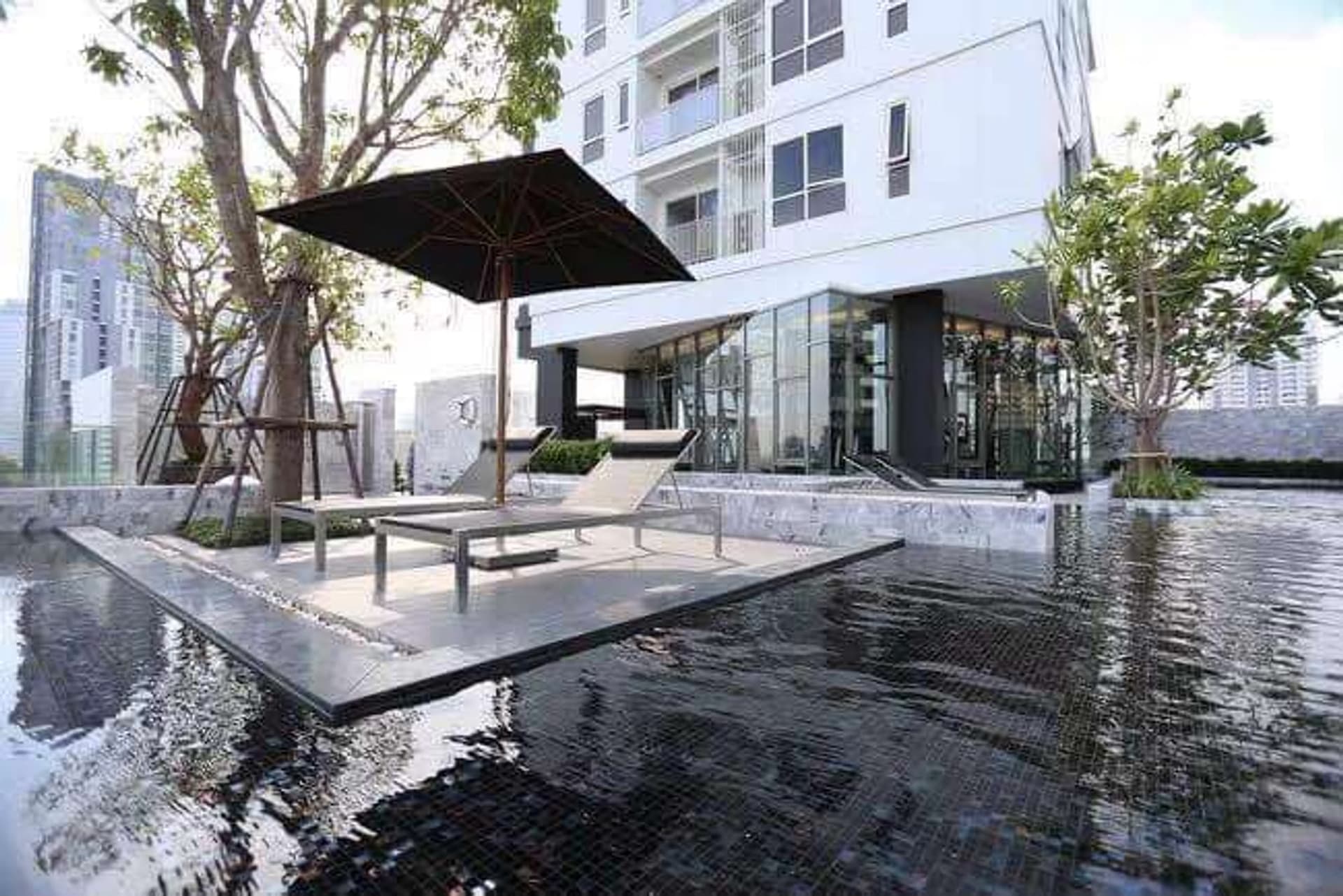 1 Bed Condo for Sale in Watthana - Image 10