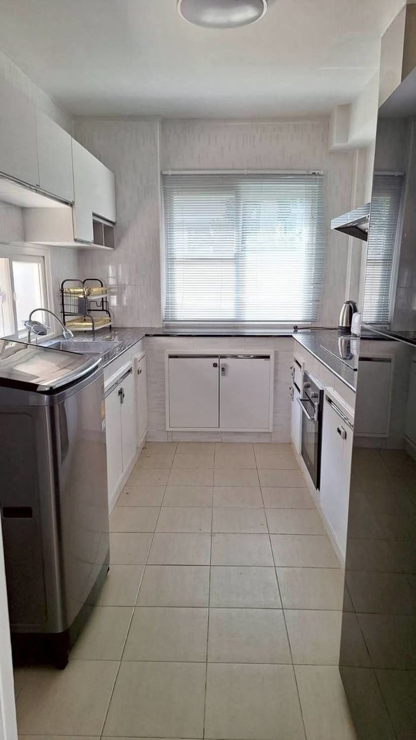3 Bed House for Rent in Mueang Chiang Mai District - Image 11