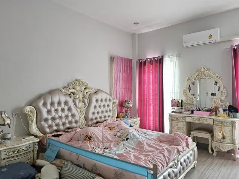 4 Bed House for Sale in Doi Saket District