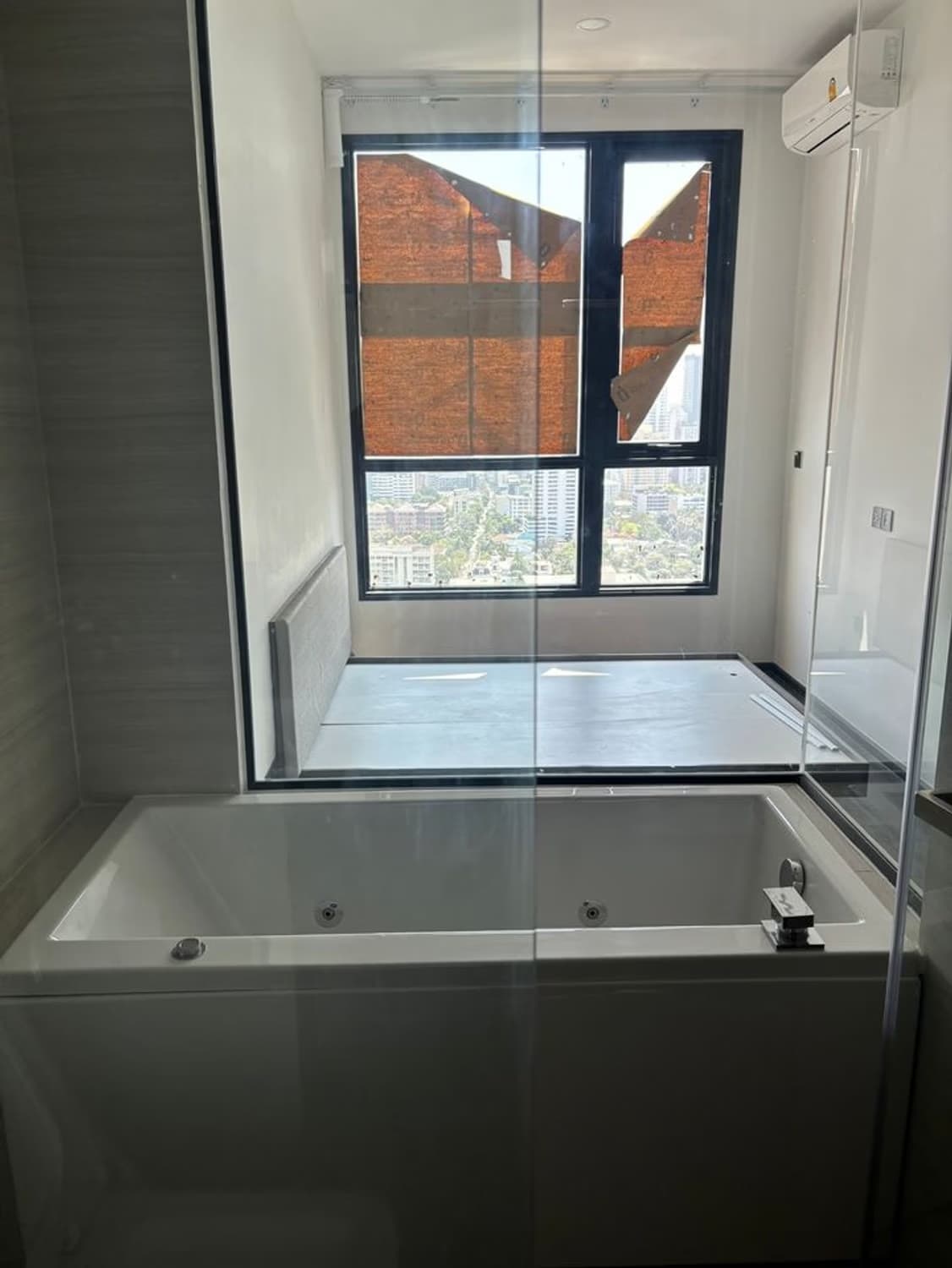 Condo for Sale at Park Origin Thonglor - Image 1