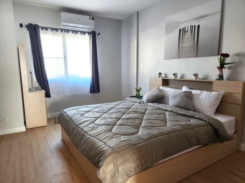 2 Bed Townhouse for Rent in Mueang Chiang Mai District