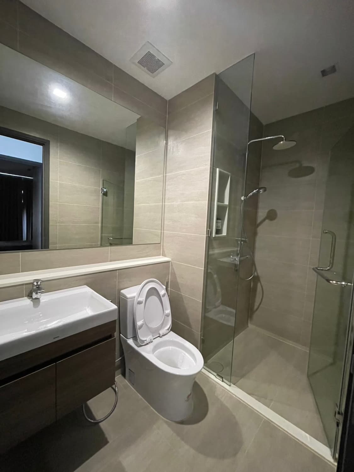 3 Bed Condo for Rent in Bang Kho Laem - Image 19