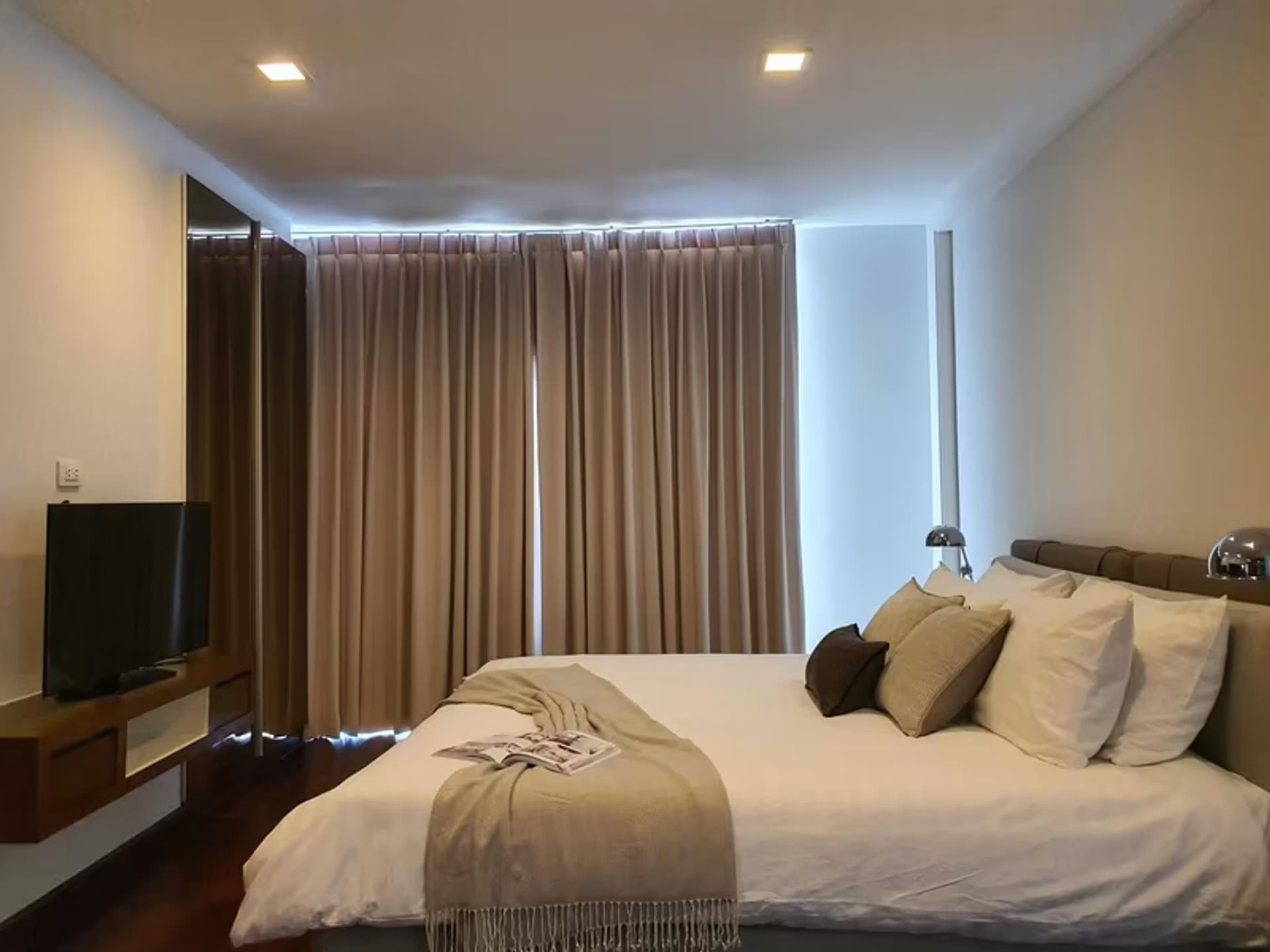  - Image 2