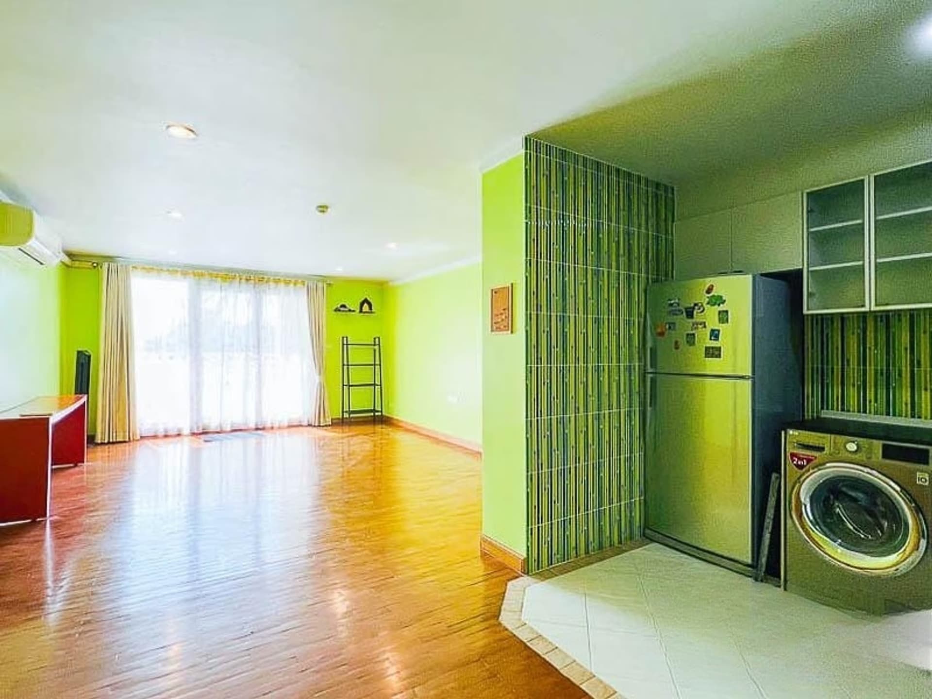 3 ห้องนอน Condo สำหรับ จำหน่าย ใน สาทร - Image 2