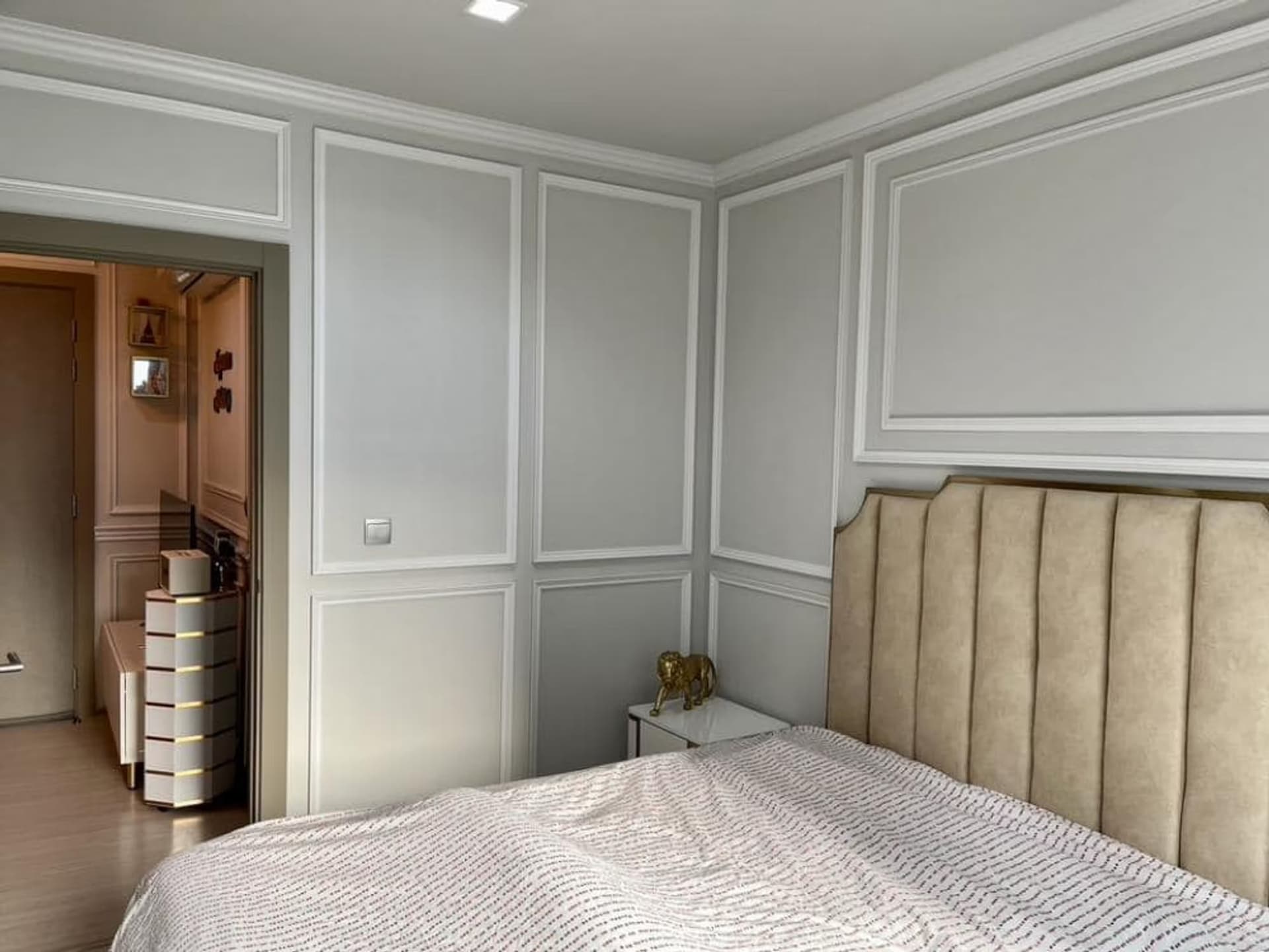 1 Bed Condo for Sale  Near Phra Ram 9 MRT - Image 8