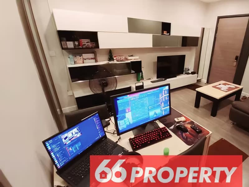 1 Bedroom Condo for Rent at The Room Sathorn - TanonPun