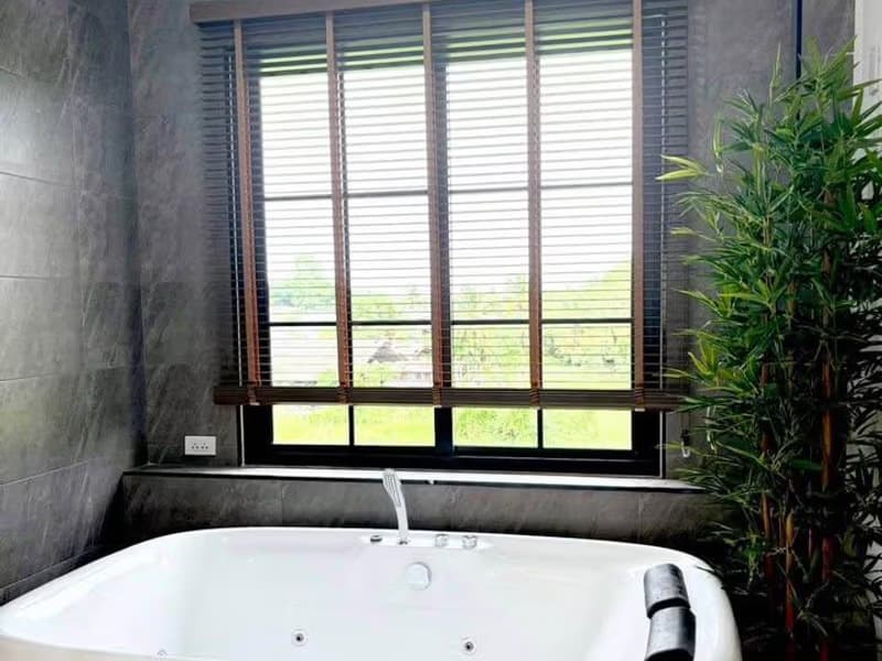 4 Bed House for Rent and Sale in San Sai District