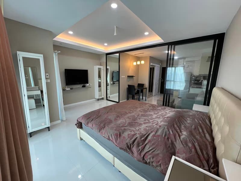Condo for Rent, Sale at Sathorn Gardens