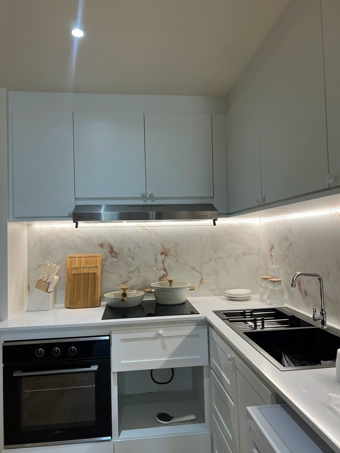 2 Bed Condo for Sale in Mueang Chiang Mai - Image 13