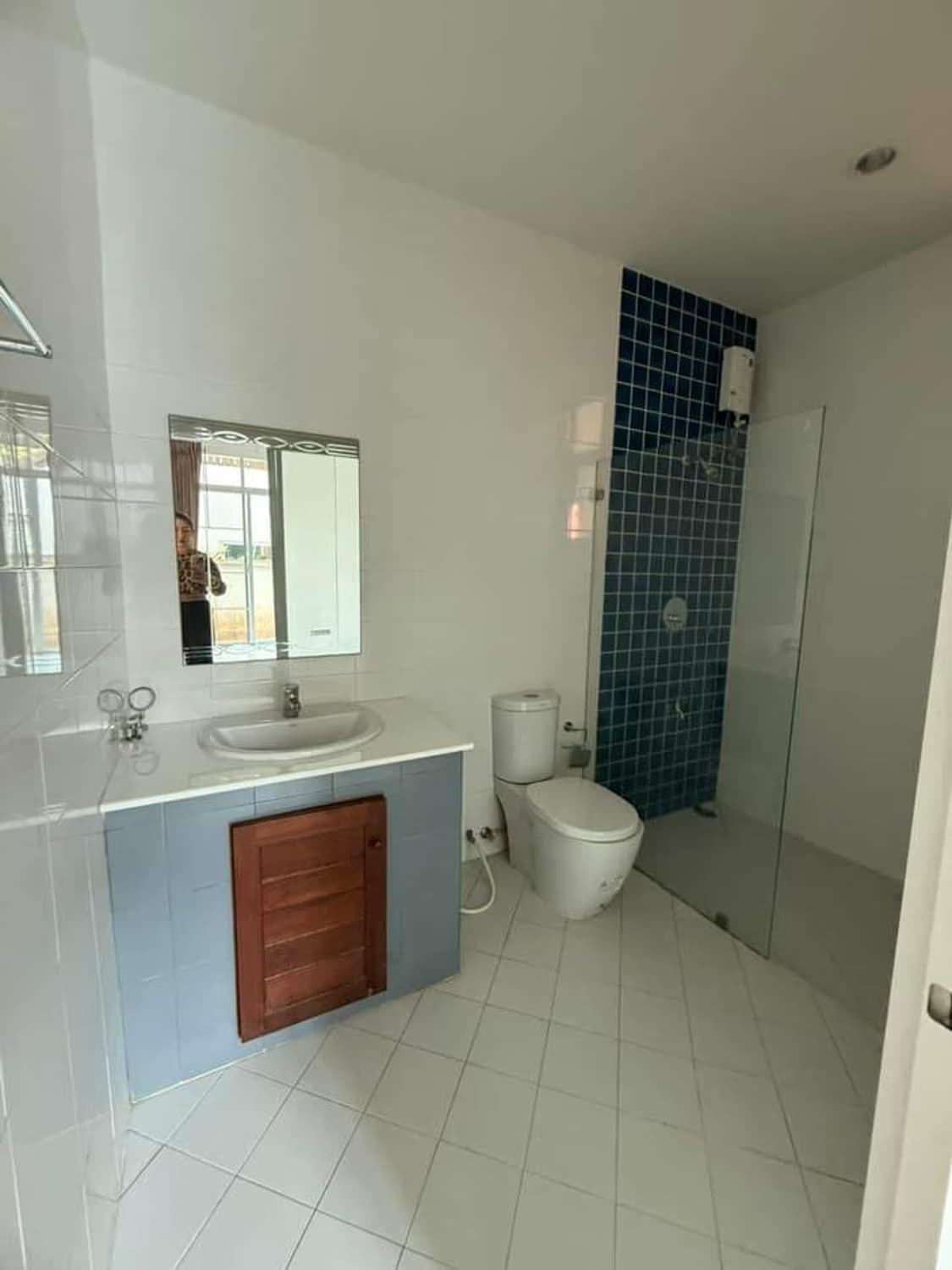 4 Bed House for Rent and Sale in อำเภอเมืองเชียงใหม่ - Image 11