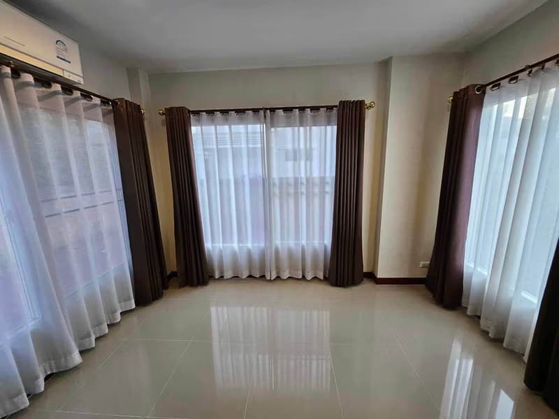 House for Rent in Ton Pao, San Kamphaeng.
