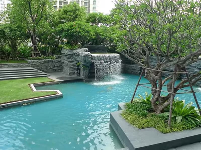 1 Bedroom Condo