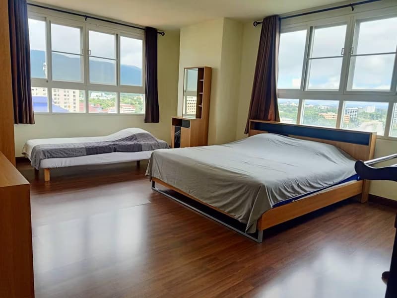 Condo for Rent at The Trio
