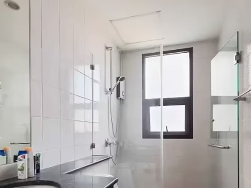 Condo for Sale, Rented at Vista Garden