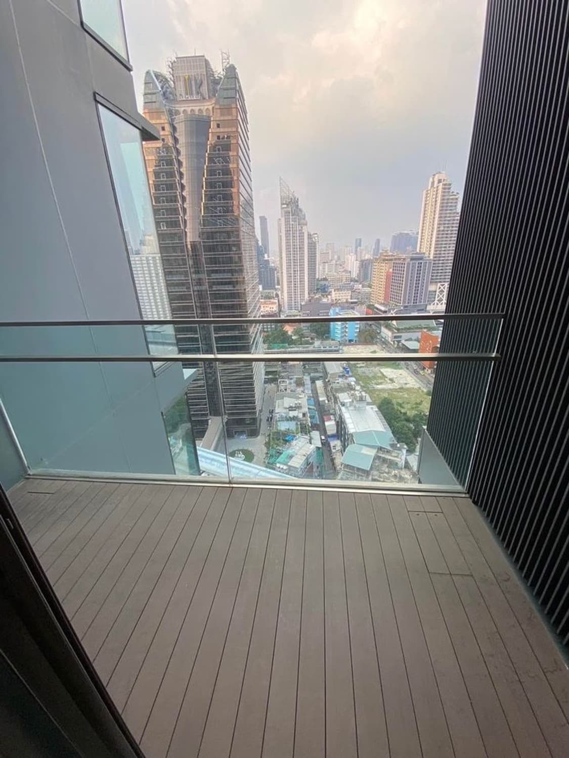 Q1 Sukhumvit Condo by Q House - Image 10