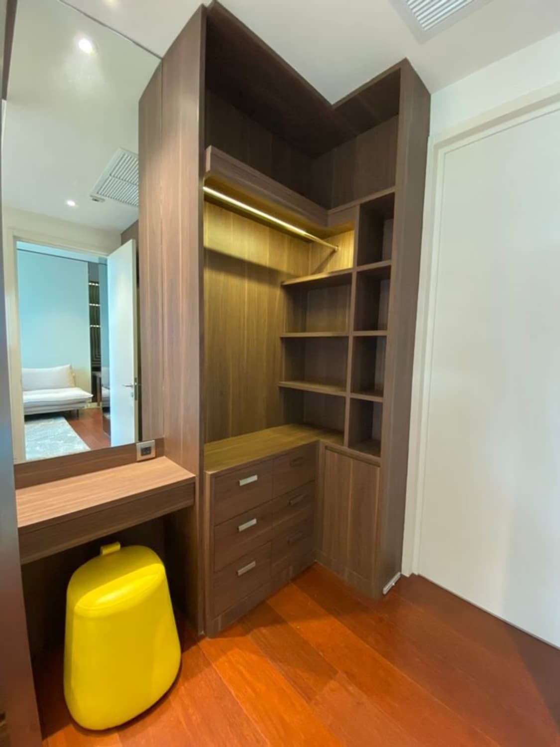 Condo for Rent, Sale at KHUN by YOO - Image 11