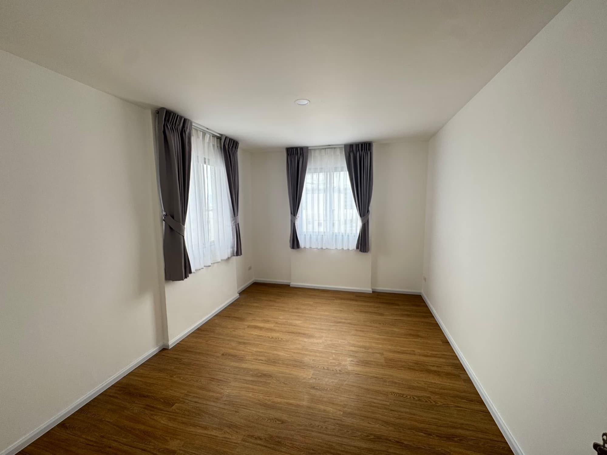 2 Bed Condo for Sale in Yan Nawa - Image 5