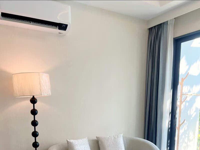Condo for Rent at The One Condo  