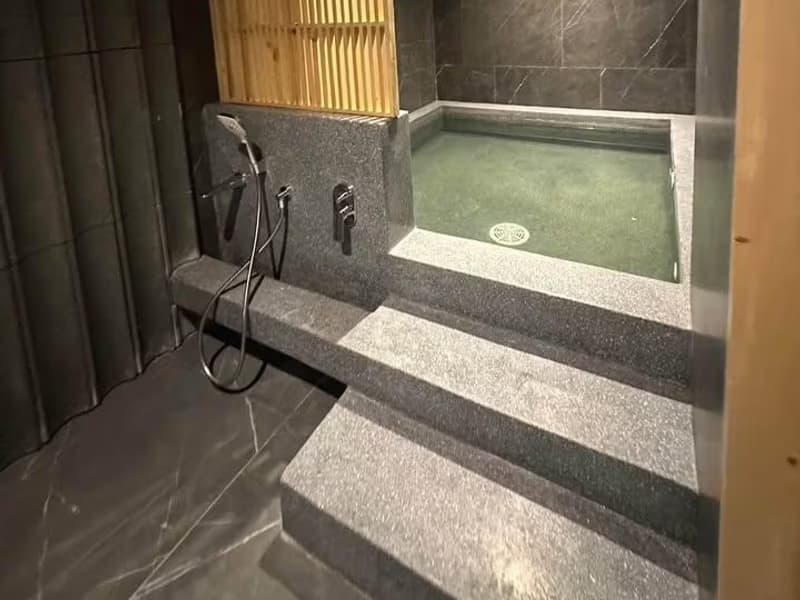2 Bed Condo for Rent in Watthana