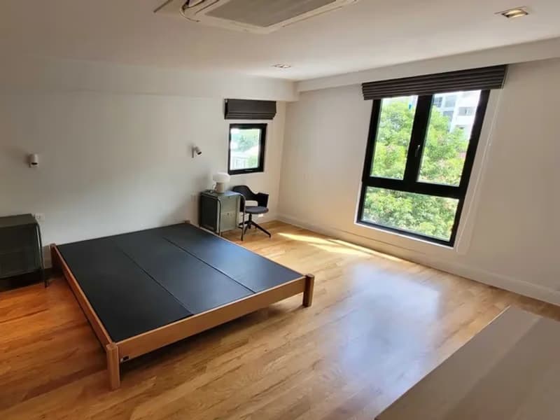 2 Bed Condo for Sale in Watthana
