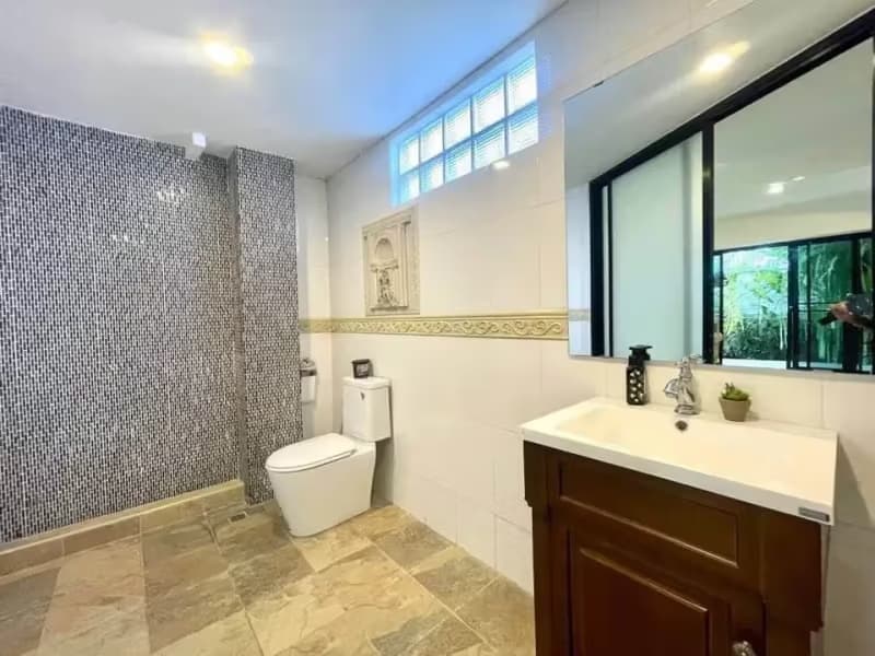 3 Bedroom House for Sale in Haiya