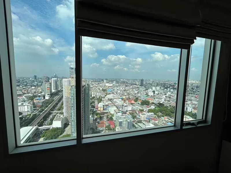  Villa Sathon