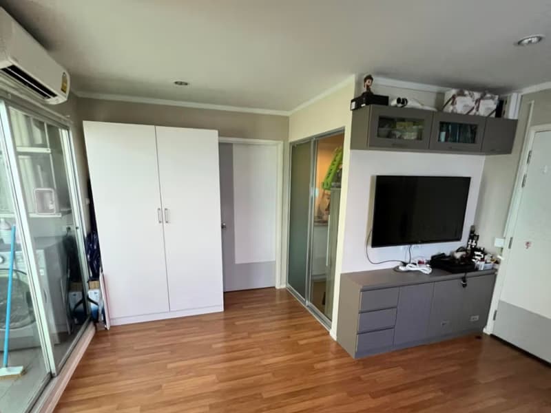 Condo for Sale at Lumpini Park Rama 9 - Ratchada