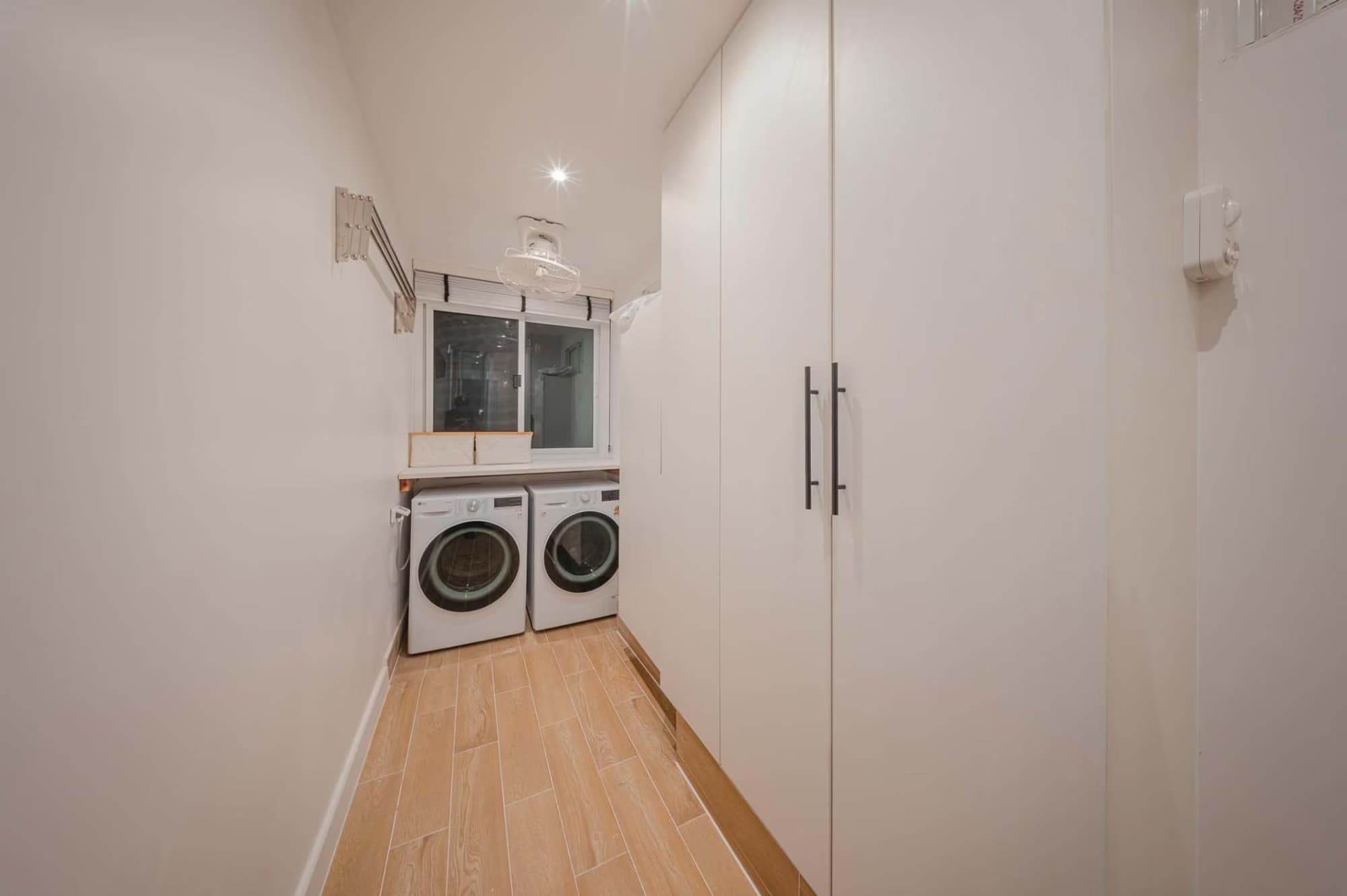 2 ห้องนอน คอนโด สำหรับ ขาย ใน ยานนาวา - Image 15
