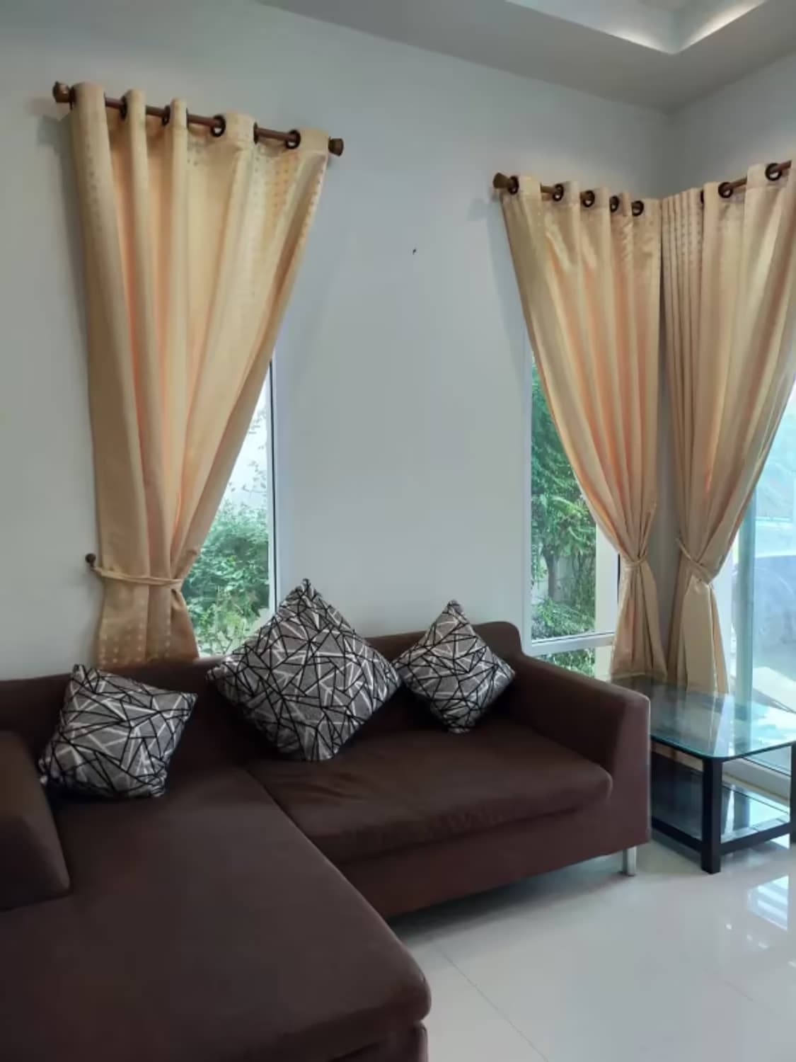3 Bedroom House - Image 4